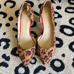 Animal print high heels 👠 so cute!